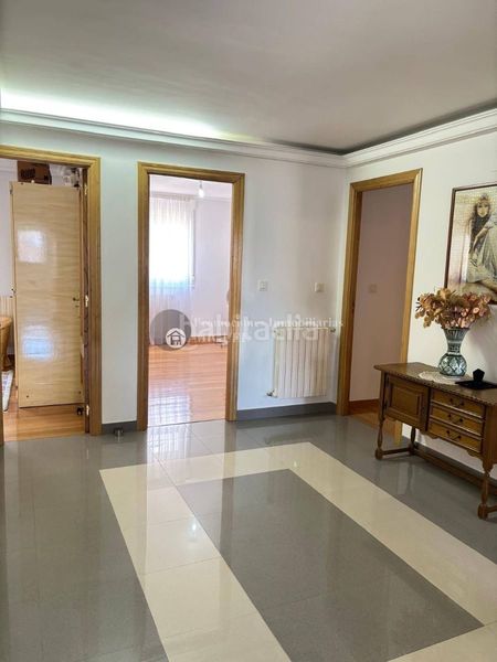 Foto 391373f4-fb9d-4d4b-9d36-ffedd6195094. Pis a Verín