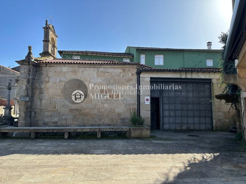 Foto d87508aa-809f-4424-bc11-531769a05a42. Casa a Verín