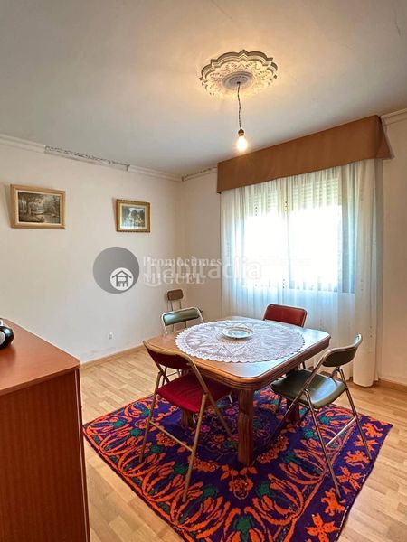Foto 6b3f994d-6597-4875-81b6-5e4e26a0a0b0. Casa a Verín