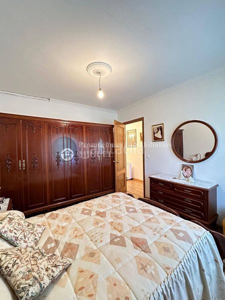 Foto edc20ce0-0031-48ec-8335-79a673fa0a8d. Casa a Verín