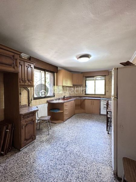 Foto 164c8424-8d0b-4bf9-9b07-1fa2def86cf1. Casa amb calefacció a Laza