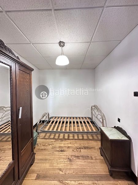 Foto eaad04e2-a8aa-4793-893e-a15a3f552d32. Casa amb calefacció a Laza