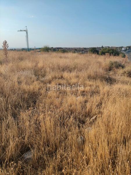 Foto 57f5123f-76da-47f0-9e56-249db56f6425. Terreno residencial parcela en esquina en la urbanizacion camino del pantano en Argés