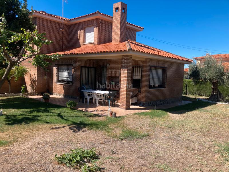 Foto ada1531f-c4e4-4f07-be91-cf20c889c682. Chalet en Argés