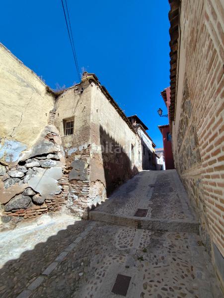 Foto 31fa70e7-a39f-48d9-8a2c-964374e885eb. Casa aparellada a cuesta can 11 a Casco Histórico Toledo