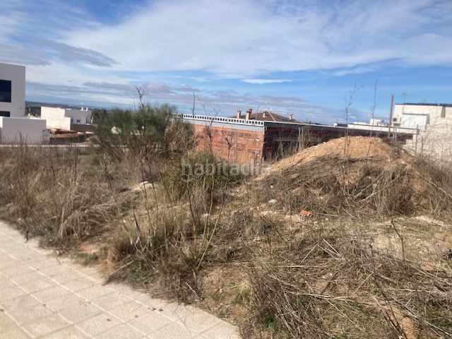 Foto ac0adcb5-e869-46bb-b9aa-13e95b6108b1. Terreny residencial a calle tomillo 18 a Argés