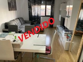 Planta baixa  Calle layos. Piso en burguillos de toledo con 2 plazas de garaje