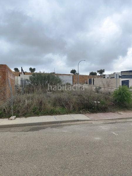 Foto 391224e5-64b6-4821-b42c-274e802aef95. Terreno residencial parcela en urbanización aguardentero, c/ tomillo en Argés