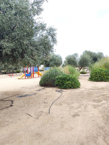 Foto c3e548e0-521b-45e6-b1fe-113f9db15c5e. Terreno residencial parcela en urbanización aguardentero, c/ tomillo en Argés