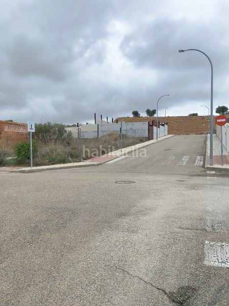 Foto d2ad8b6e-dab8-4a2a-a613-fd2c86cd2be8. Terreno residencial parcela en urbanización aguardentero, c/ tomillo en Argés