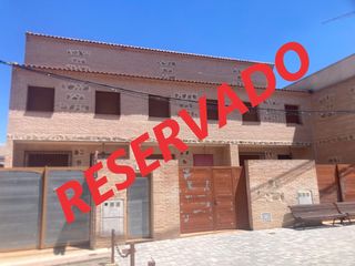 Chalet en Calle Calvo Sotelo 15