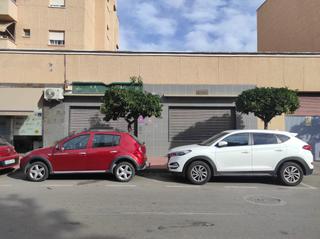 Local Comercial en Avenida monteazahar 19. Bajo comercial (bar)