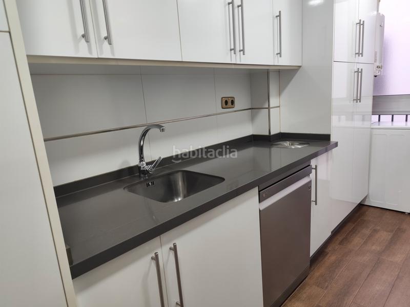 Foto 755e1c0f-f2fe-48a9-8360-1f1310fdc41c. Flat in calle cuartel de artillería 2 in El Carmen Murcia