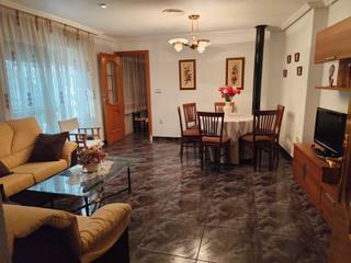 Casa en Calle agustín virgili 18. Para entrar a vivir