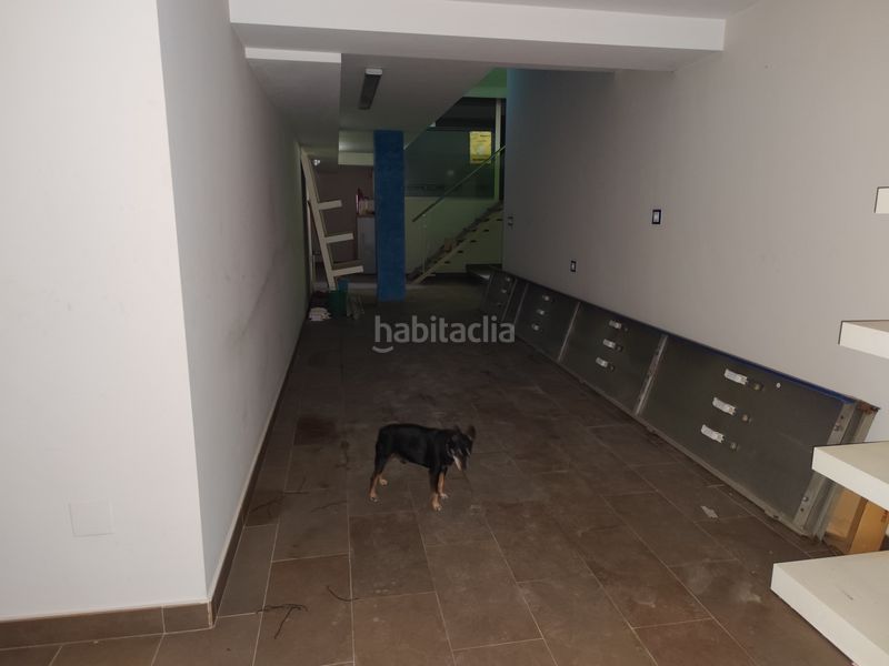 Foto 9204b613-4ff0-4481-afc3-131514a7c4bc. Local comercial a avenida fabián escribano 54 a Beniaján Murcia