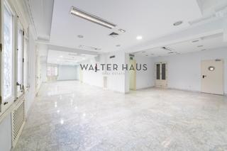 Piso en Ríos Rosas-Nuevos Ministerios. Piso exterior en venta a reformar y segregable en chamberí, madr