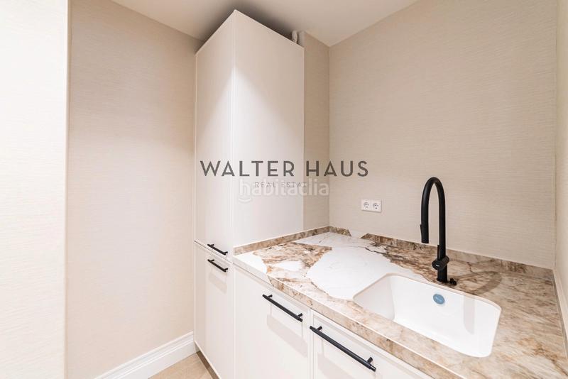 Foto 65c1c75c-c1f2-492e-bf70-933aeef25ce2. Appartement avec cheminée chauffage dans Almagro Madrid