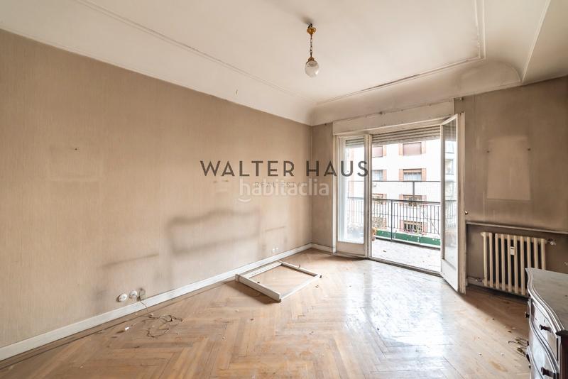 Foto e341de5f-7a66-43d9-b859-b614d2126474. Piso  exterior a estrenar en venta en Almagro, en Madrid