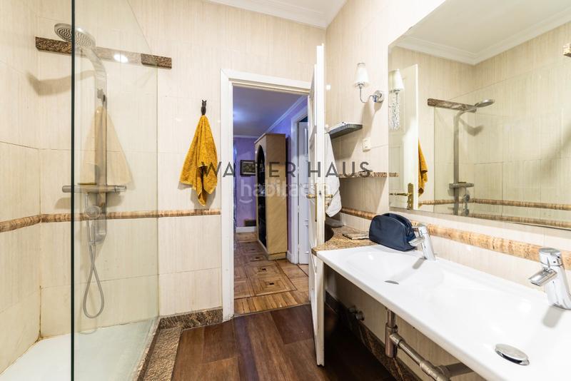 Foto 01146a3a-cb12-4bf6-85cd-339473c6a192. Miete dachwohnung mit heizung parking in El Viso Madrid