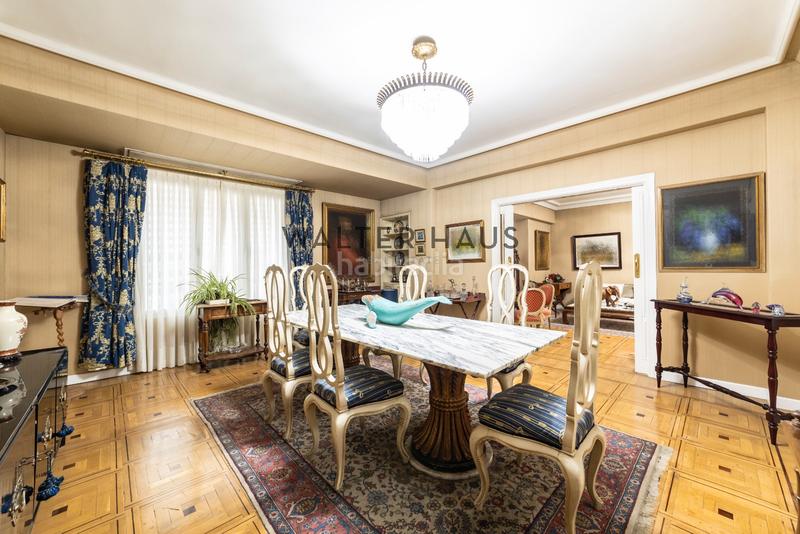 Foto 214aa19a-da87-4565-80c2-d7b8453ad907. Rent penthouse with heating parking in El Viso Madrid