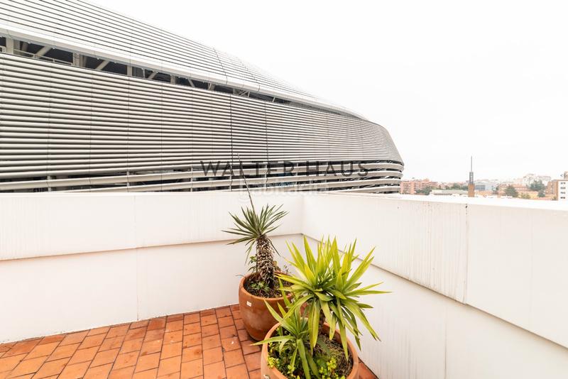 Foto 69fb4721-5eaf-4fc4-9f9b-e3e73dfc7c78. Rent penthouse with heating parking in El Viso Madrid