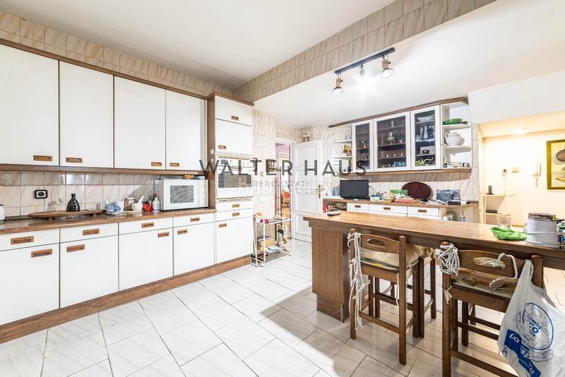 Foto b1aa3457-1abe-4366-ba94-9c4c070c77e0. Rent penthouse with heating parking in El Viso Madrid