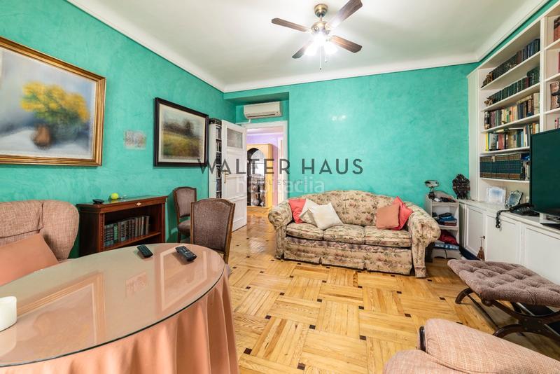 Foto d3b1b1d6-e072-49ad-8a30-afc03e89872a. Rent penthouse with heating parking in El Viso Madrid