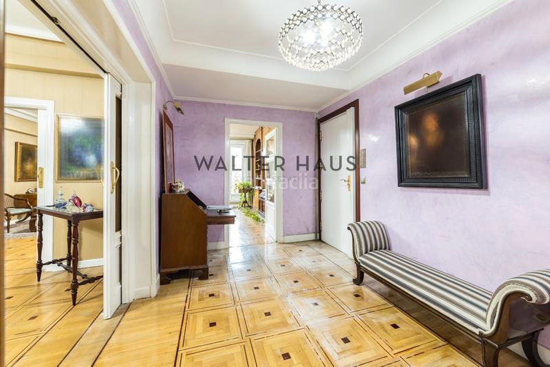 Foto d42e259d-65ee-4ce9-bb8e-d2ec760c882d. Rent penthouse with heating parking in El Viso Madrid