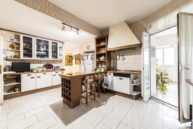 Foto ec0dd1fe-2076-4eb6-9c64-4a6491fdd0e3. Rent penthouse with heating parking in El Viso Madrid