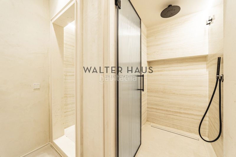 Foto 350c4070-fd3a-42b2-9394-c12fa66f12c7. Piso  exterior en venta en Goya, . en Goya Madrid