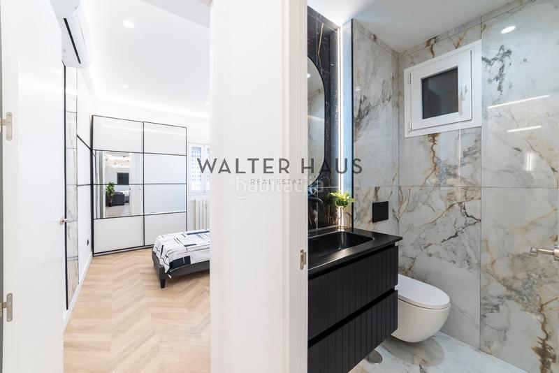 Foto 142a3726-a238-42b2-8fc2-e0cb7624dd8b. Piso en calle del alcalde sainz de baranda 43 piso en venta en Ibiza, . en Madrid
