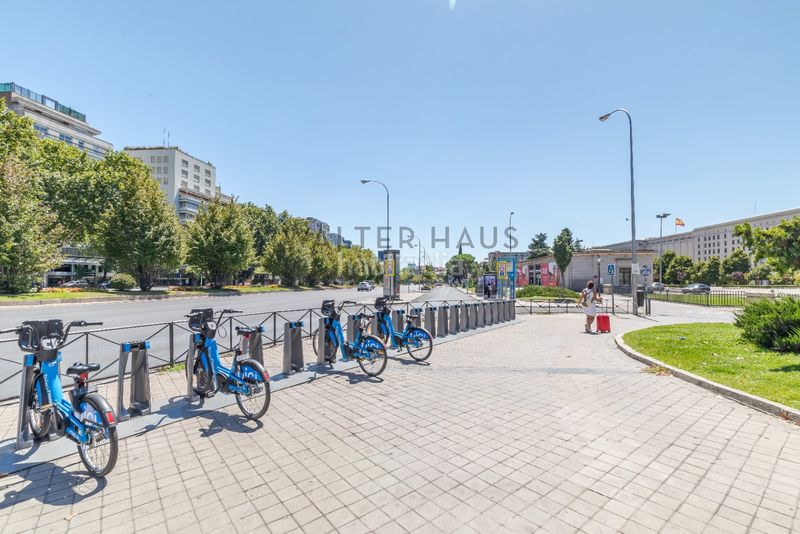 Foto c8d74a68-e575-48b2-b676-5412ffee0df1. Àtic amb calefacció piscina a Prosperidad Madrid