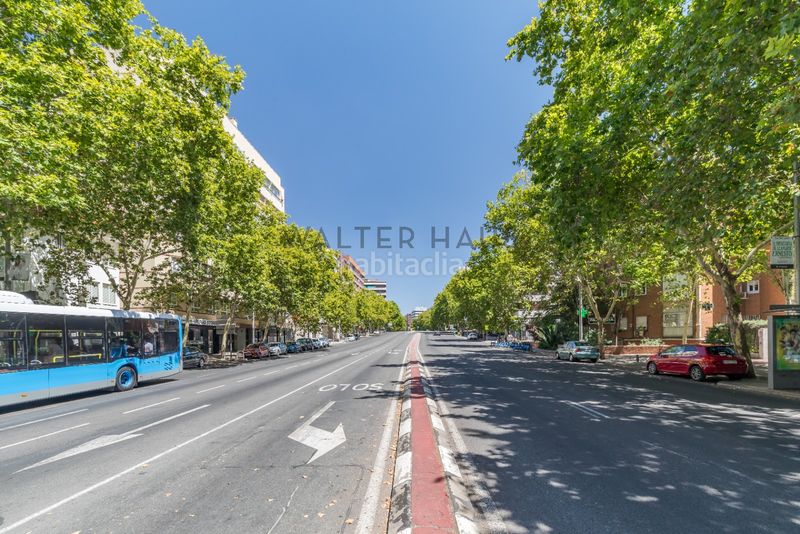 Foto df342e38-d572-41f8-90c9-2133f29d9865. Àtic amb calefacció piscina a Prosperidad Madrid