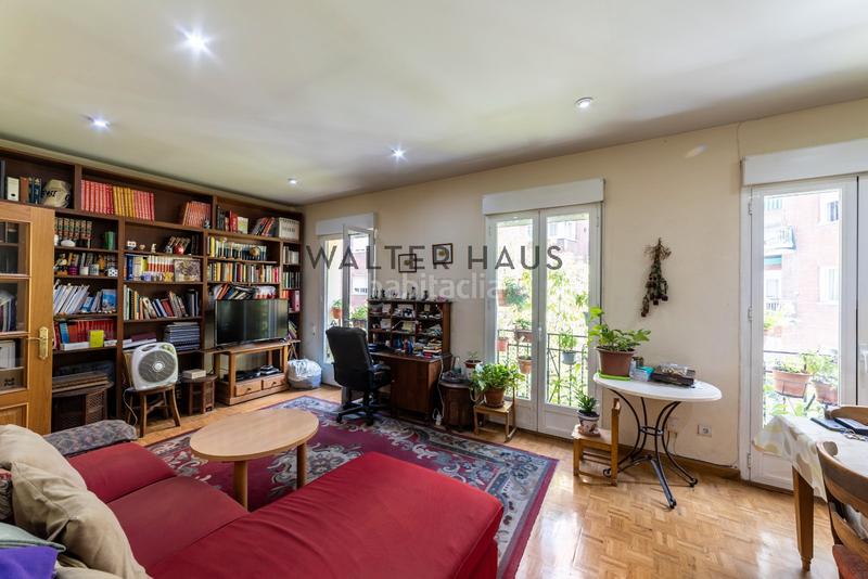 Foto 3c8ef3a4-218b-4b86-bd99-c7bb64d6286d. Pis amb calefacció piscina a Ríos Rosas-Nuevos Ministerios Madrid