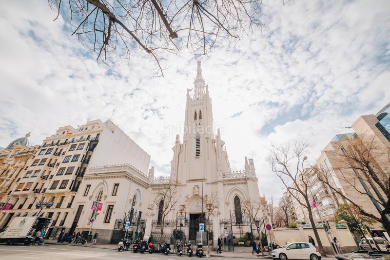 Foto 52813736-f866-4d83-bf9d-a75cbc16b5e9. Flat with heating in Recoletos Madrid