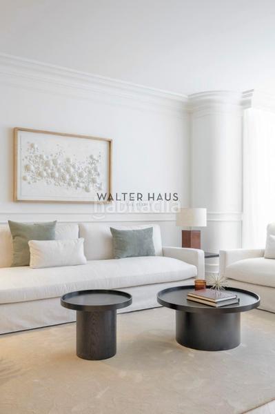 Foto 9ec9fe74-b811-4cef-9f14-d0d11f608aaa. Flat with heating in Recoletos Madrid