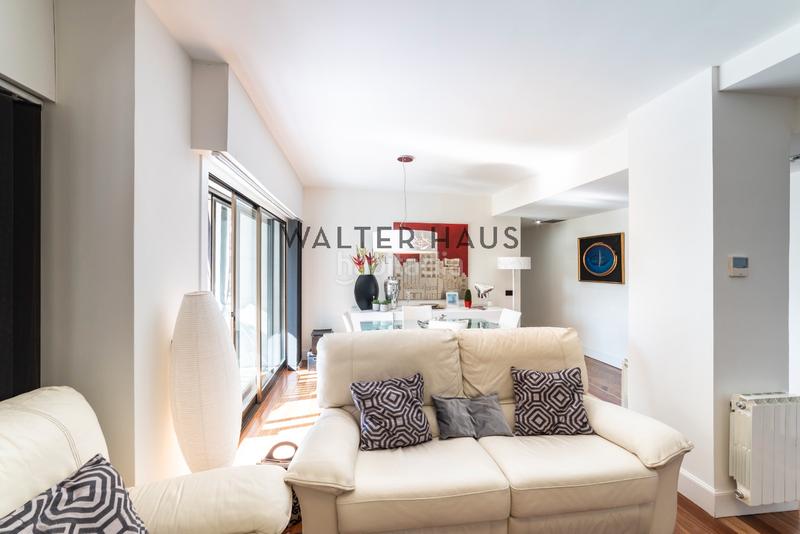 Foto 47f3f867-6950-43cb-bad5-f12bc62b7972. Piso  en venta en castellana, reformado y con vistas a caleido, en Madrid