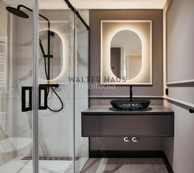 Foto f1f0d237-2b85-47ff-81c3-0c3dd1aa6845. Piso  amueblado en venta en malasaña, en Universidad-Malasaña Madrid