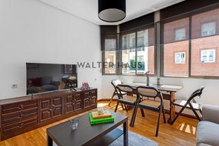 Pis  Calle islas filipinas. Piso en venta en vallehermoso, madrid.