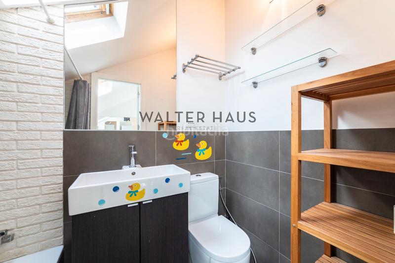 Foto 933f3093-eb20-45b4-971b-e91e259e24ed. Chalet avec chauffage parking piscine dans Hispanoamérica-Bernabéu Madrid