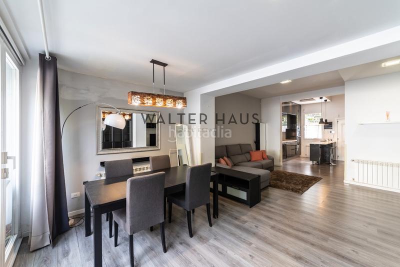 Foto eb7a23b5-7332-41bd-a564-fcd1993ea486. Chalet avec chauffage parking piscine dans Hispanoamérica-Bernabéu Madrid