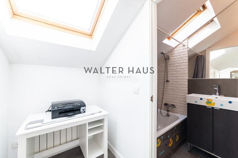 Foto fd7769db-65cc-4945-a3eb-47d642a7a2f0. Chalet avec chauffage parking piscine dans Hispanoamérica-Bernabéu Madrid