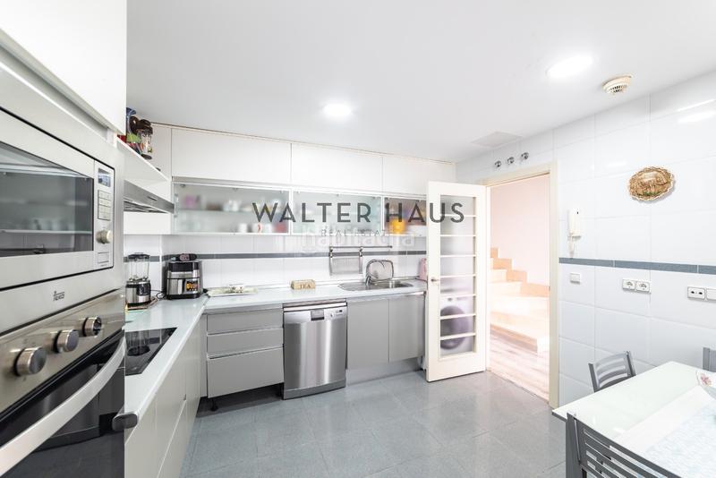 Foto cff77a54-6777-434a-874e-6b66ad4a3ddf. Casa aparellada amb calefacció piscina a Soto de Henares Torrejón de Ardoz