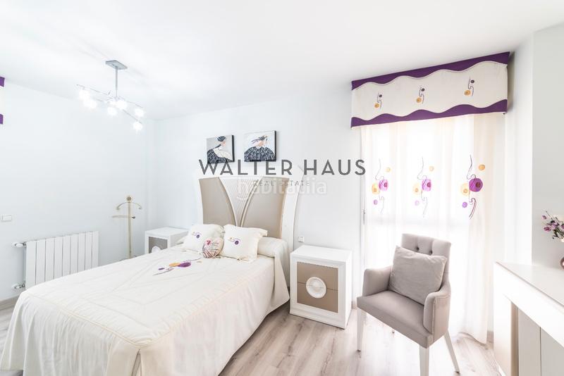 Foto e087b913-832e-4b27-9b5c-67bd37575d0e. Casa aparellada amb calefacció piscina a Soto de Henares Torrejón de Ardoz