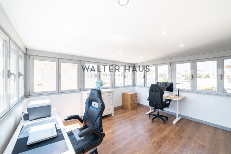 Foto f4ef3aa8-3ce4-4526-aa48-dbd8f322552e. Casa aparellada amb calefacció piscina a Soto de Henares Torrejón de Ardoz