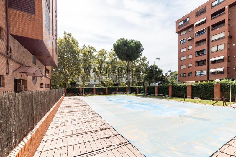 Foto 562bb838-9162-4842-9f19-bfbe578910d7. Àtic amb calefacció piscina a Castilla Madrid