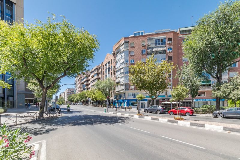 Foto 6023d0a6-1f9b-4c4e-a55c-9ef734f5e3a0. Pis amb calefacció aparcament a Nueva España Madrid