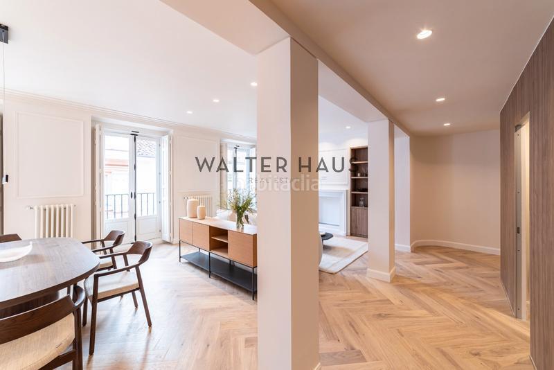 Foto cadfcd59-15ef-498c-9824-91e4fbf9679c. Flat with heating in Cortes-Huertas Madrid