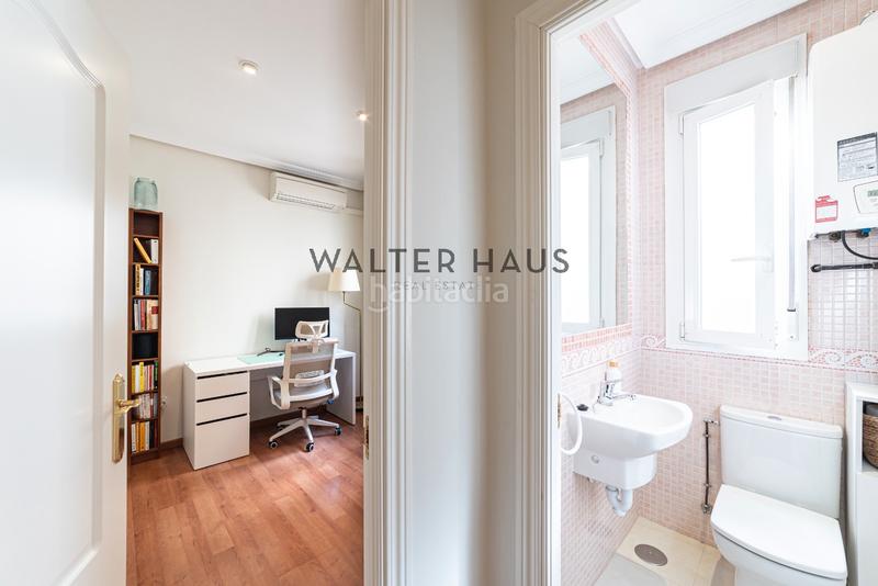 Foto adb96ebe-92e2-48d1-919d-48499ead5de6. Appartamento con riscaldamento in Lista Madrid