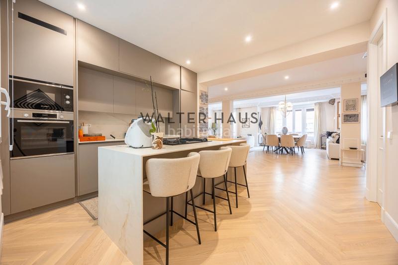 Foto 4d5a9674-8545-491f-b490-f0821e4a8cbd. Piso  en venta reformado en Castellana, en Castellana Madrid